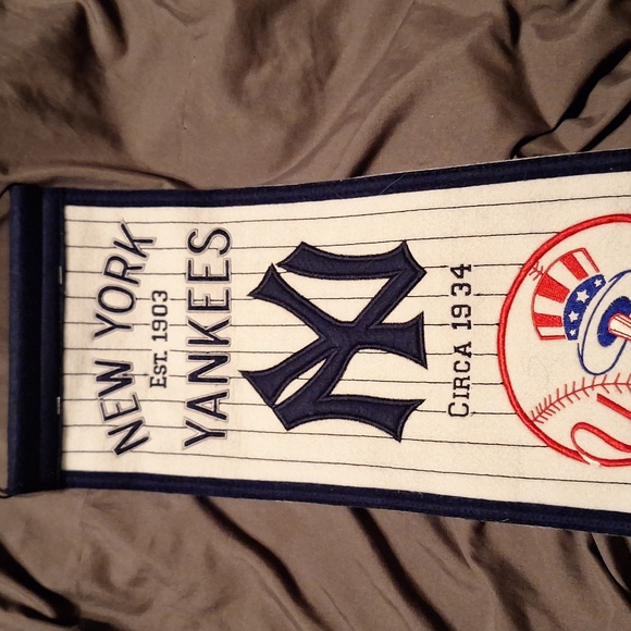 New York Yankees Banner - Picture 3 of 8